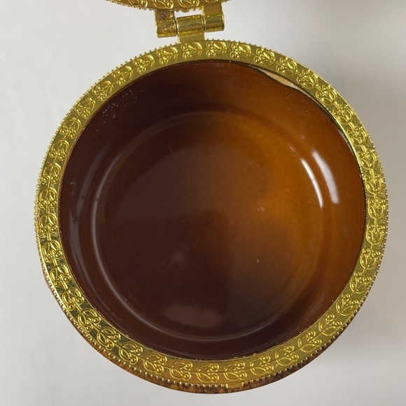 22. VINTAGE Ceramic Manger Scene Trinket Box/ Ornament - Picture 3 of 10